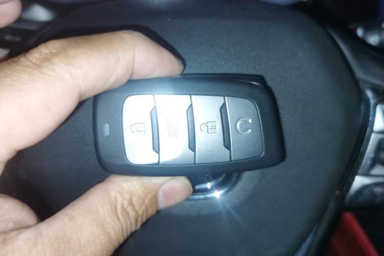 Used CHANGAN CS85 COUPE 2019 1.5T DCT Dynamic Version China VI Standard Vehicle Key