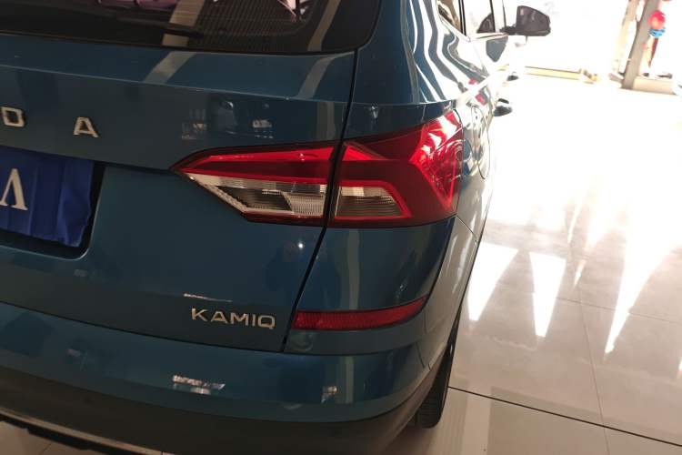 Used Skoda Kamiq 2021 1.5L Automatic Comfort Edition Right Rear Taillight
