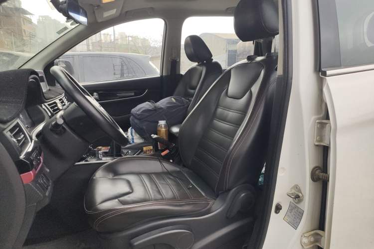 Used FORTHING Joyear X6 2017 Jingxiang Series 1.5T Manual Luxury Model
