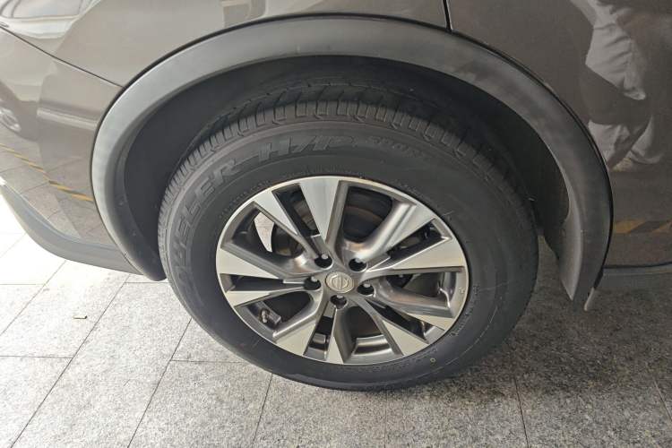 Used Nissan Murano 2019 2.5L XL Two-Wheel Drive Smart Connect Luxury Edition China VI Standard Exterior 5