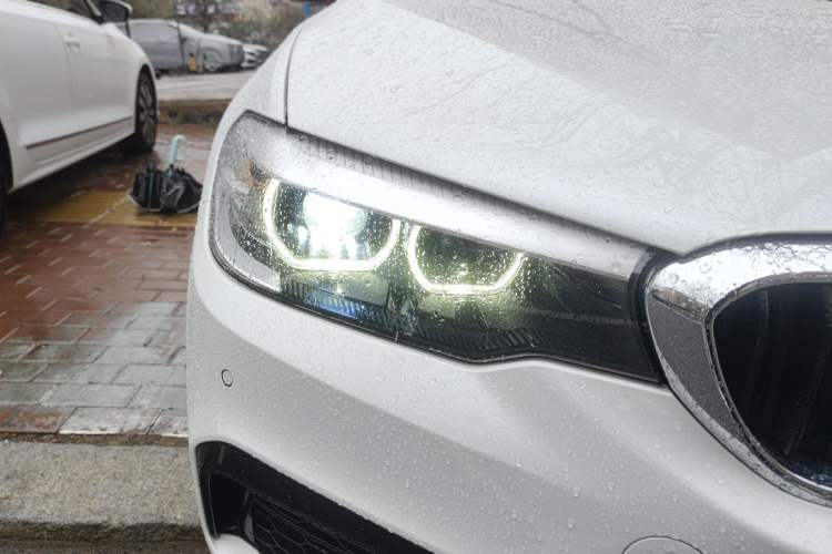 Used BMW 5 Series 2019 Restyled 525Li M Sport Package Right Front Headlight