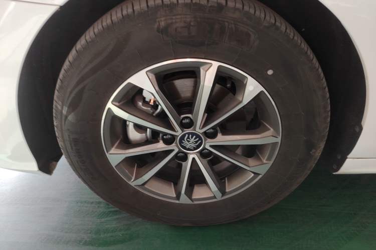 Used BYD Qin PLUS 2024 HONOR Edition DM-i 55KM Leading Model Exterior 4