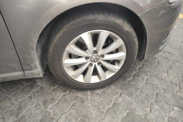 Used Volkswagen Magotan 2013 1.8TSI Luxury Model