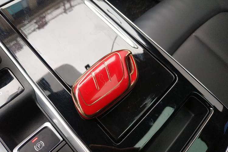 Used Roewe i6 MAX New Energy 2023 EV 420 Skyroof Special Edition Vehicle Key