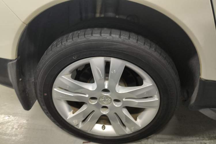 Used Peugeot 3008 2018 2.0L Automatic Classic Edition