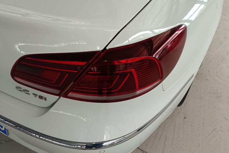 Used Volkswagen FAW-Volkswagen CC 2016 1.8TSI Luxury Model Exterior 1