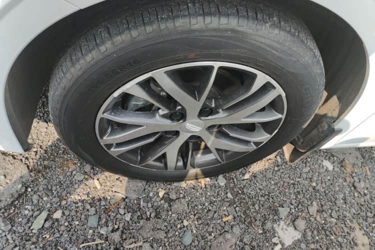 Used Geely Auto Emgrand 2022 4th Generation 1.5L CVT Elite Model
