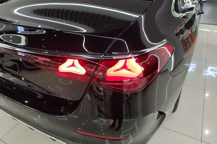 Used Mercedes-Benz E-Class 2024 E 300 L Luxury Sport Model
