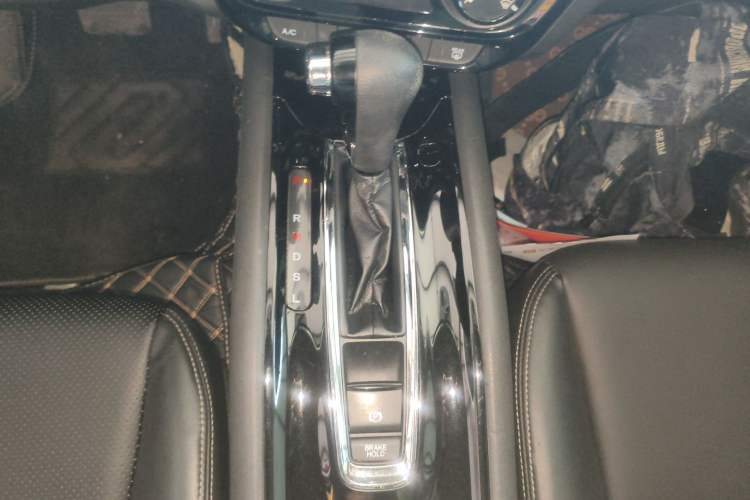 Used Honda Vezel 2017 1.5L CVT 2WD Comfort Model