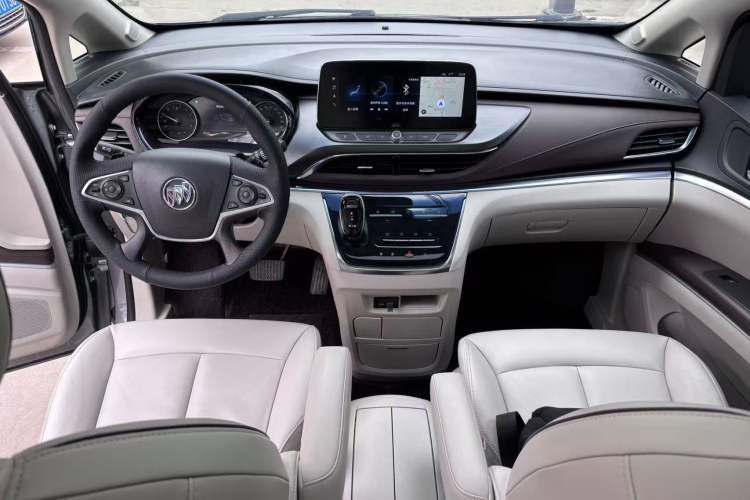 Used Buick GL8 2020 Land Business Class 652T Luxury Model
