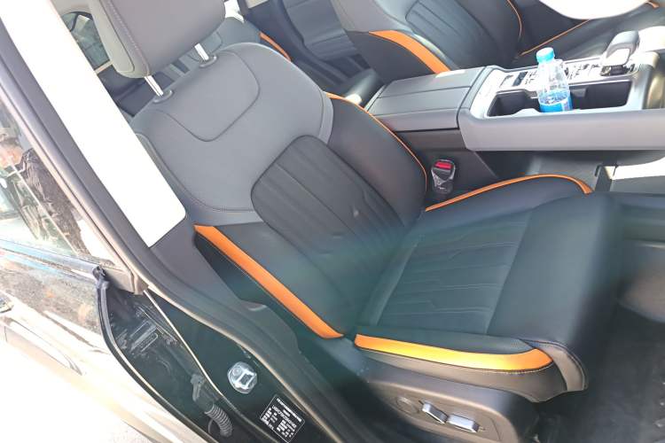 Used BAIC Off-Road BJ40 2026 Model 2.0T Gasoline Standard Edition