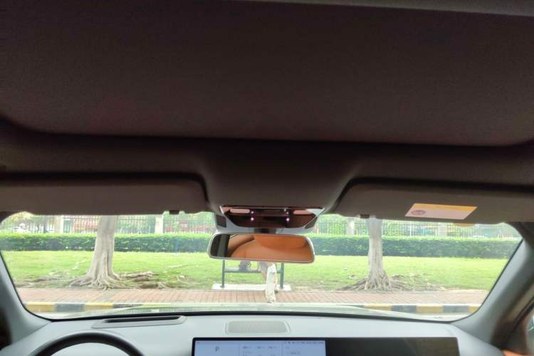 Used Li Auto L8 2023 Air model Headliner