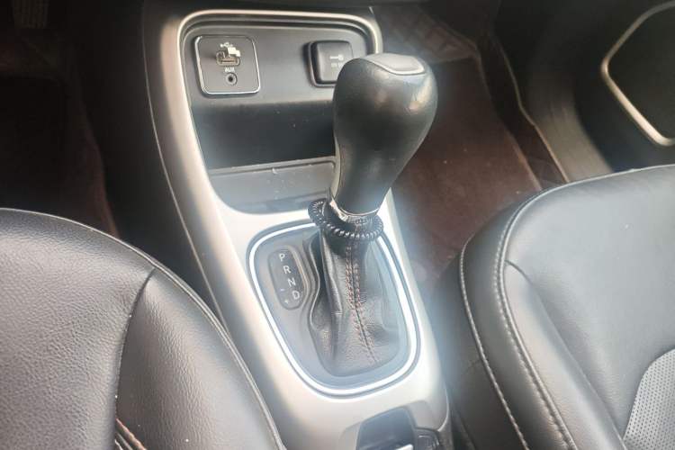 Used Jeep Compass 2017 200T Automatic Family Edition