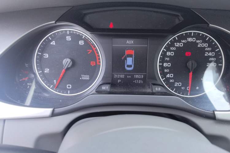 Used Audi A4L 2010 2.0 TFSI Technology Edition

