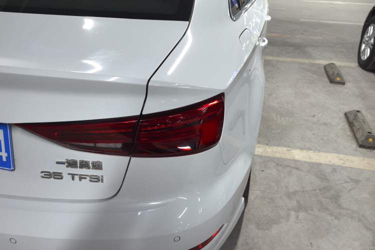 Used Audi A3 2020 Limousine 35 TFSI Fashion Edition China VI Emission Standard