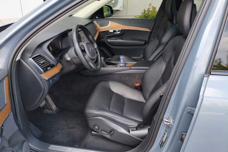 Used Volvo XC90 2020 T6 Zhiyi Sport Edition 7-Seater
