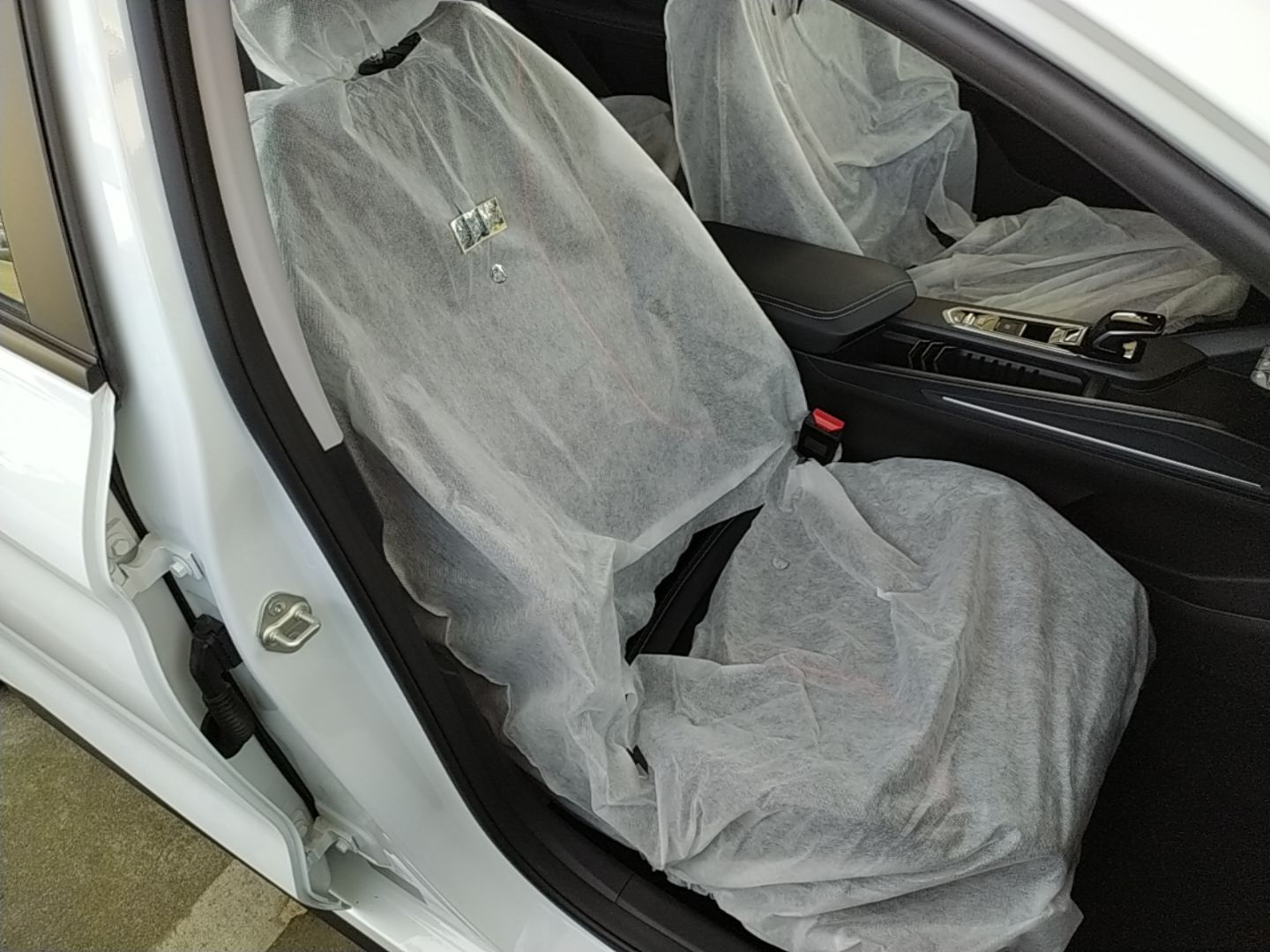 Geely Auto Binray 2024 Binrui COOL 1.5T DCT Longteng Edition — снимка 19