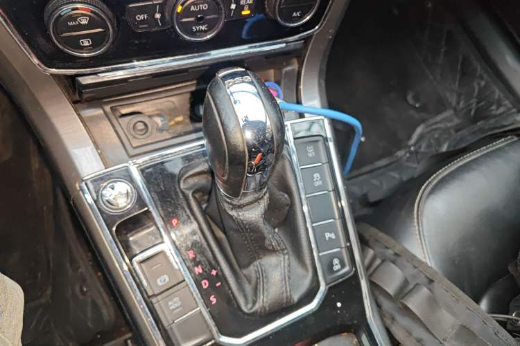 Used Volkswagen Passat 2017 330TSI DSG Luxury Edition
