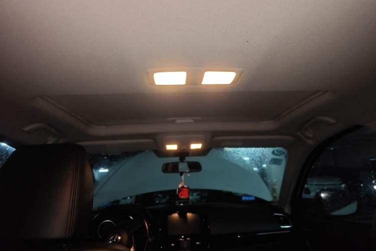 Used Mazda CX-5 2014 2.0L Automatic Two-Wheel Drive Urban Version
