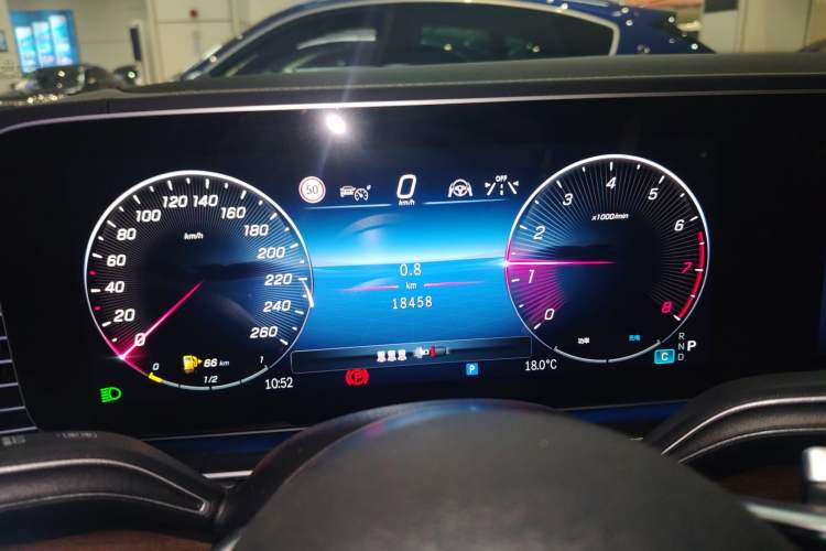 Used Mercedes-Benz GLE 2025 GLE 450 4MATIC Fashion Edition Instrument Cluster