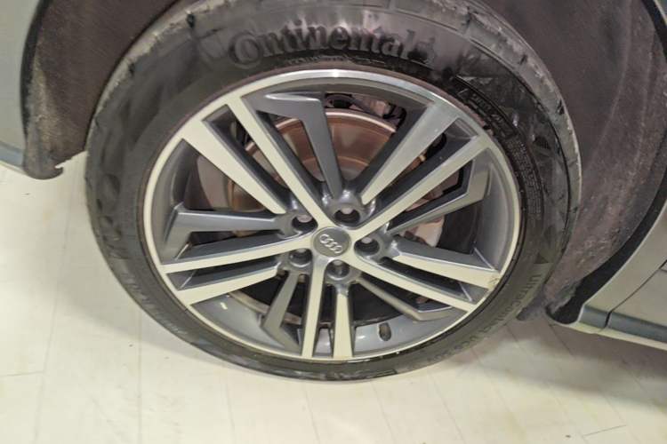 Used Audi Q5L 2020 45 TFSI Prestige Fashion Model