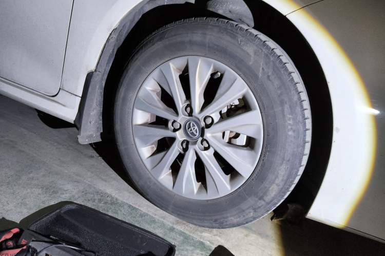 Used Toyota Corolla 2022 TNGA 1.5L CVT Pioneer Edition Right Front Wheel Hub