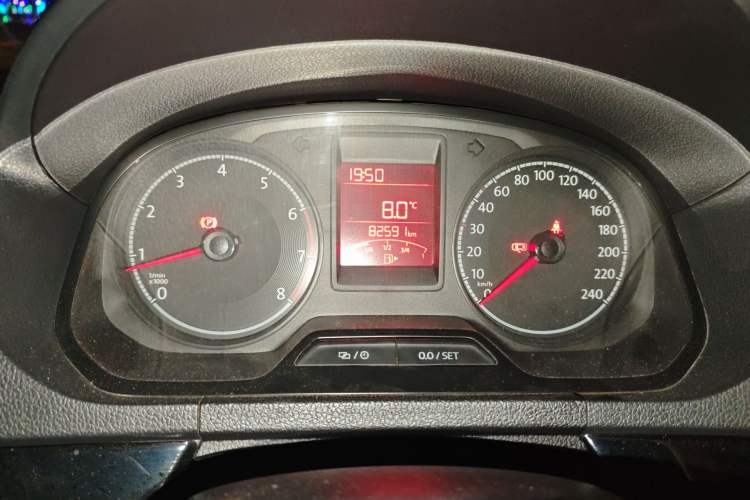 Used Volkswagen Jetta 2017 1.4L Manual Fashion Edition
