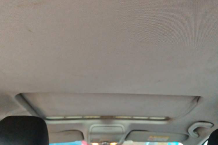 Used Volkswagen Sagitar 2015 1.6L Manual Comfort Model Headliner