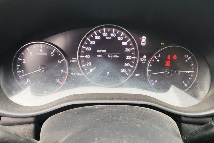 Used Mazda 3 Axela 2020 1.5L Automatic Luxury Version