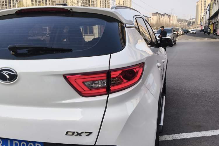 Used Soueast DX7 2016 1.5T Automatic Glory Edition
