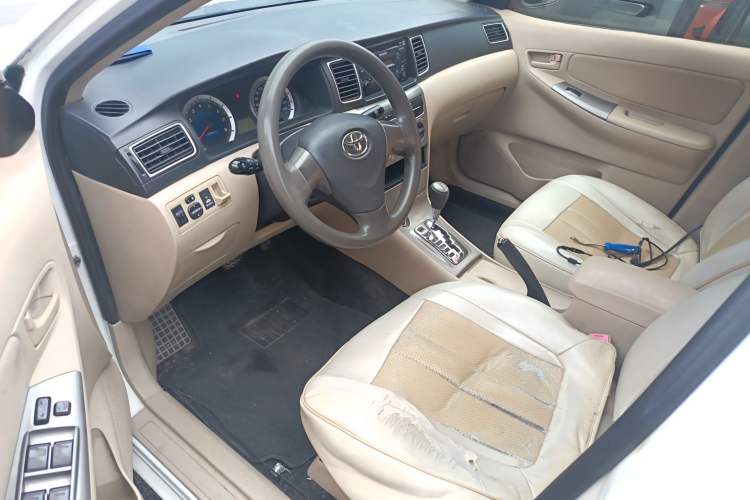 Used Toyota Corolla EX 2013 1.6L Automatic Excellence Edition Headliner