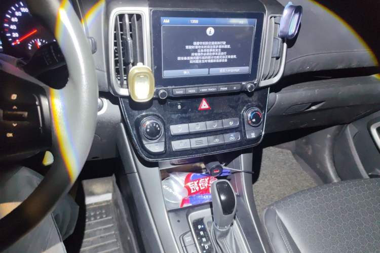 Used Hyundai ix35 2018 2.0L Automatic 2WD Zhiyong·Changxiang Edition Audio And AC Panel