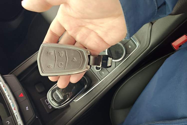 Used Cadillac XT4 2020 Revised Version 28T Two-Wheel Drive Tech Edition