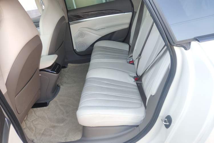 Used IM L7 2022 Dynamic Model
