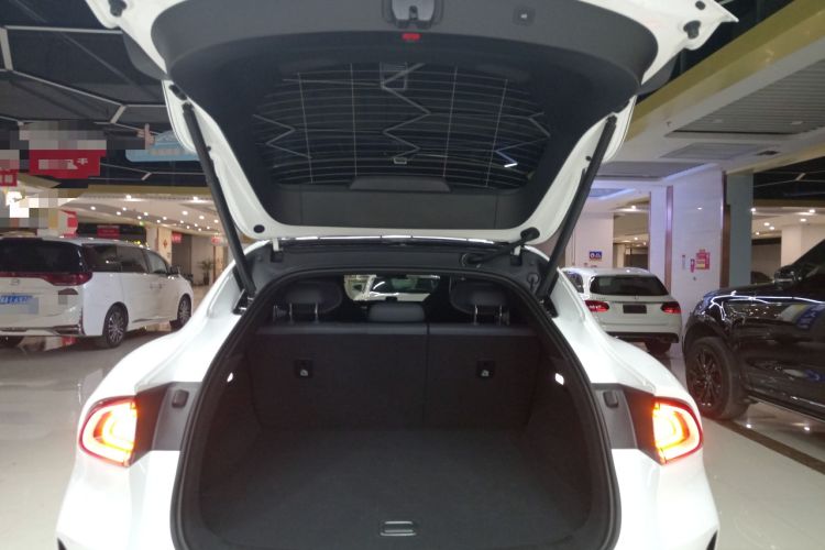 Used Xiaomi Auto YU7 2025 Ultra-Long Range Rear-Wheel Drive Version
