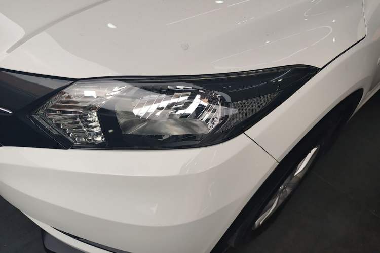 Used Honda Vezel 2015 1.8L CVT 2WD Elite Model