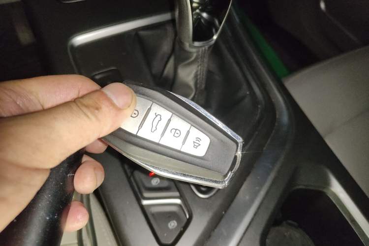 Used Geely Auto Jiajie 2021 Zhijing 1.5TD Manual Standard Model Vehicle Key