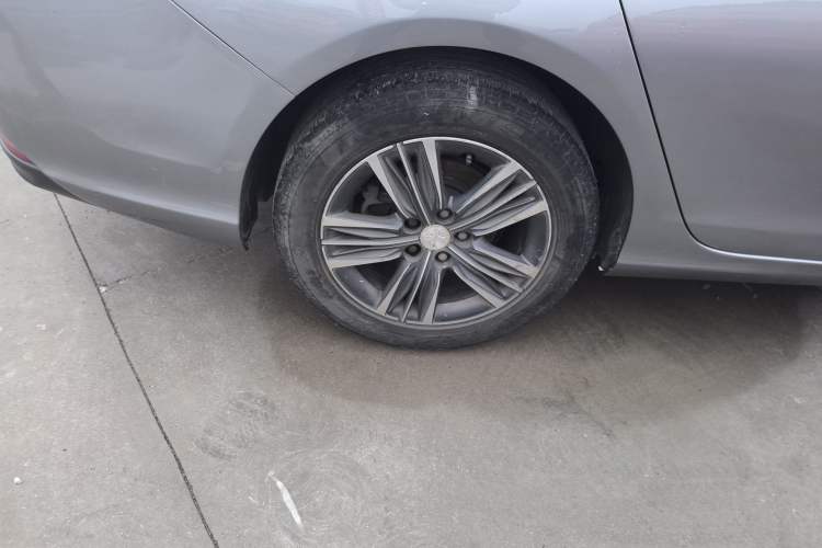 Used Peugeot 308 2016 1.6L Manual Fashion Edition Right Rear Wheel Hub