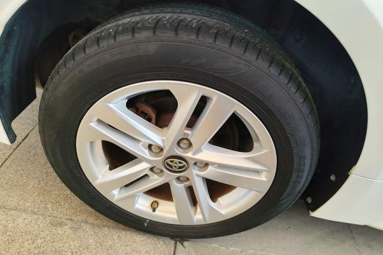 Used Toyota Levin 2019 185T CVT Luxury Edition China VI Standard Right Rear Wheel Hub