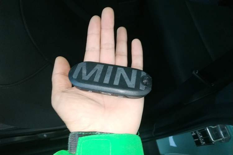 Used MINI 2025 1.5T COOPER Classic Edition
