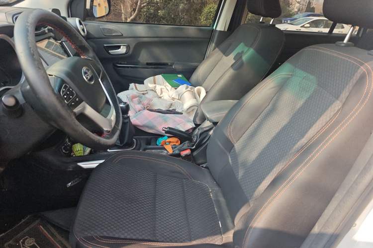 Used SWM X3 2020 1.5L Manual Value Edition 7 Seats