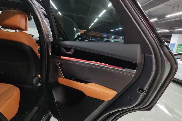 Used BYD Tang New Energy 2023 DM-i Champion Edition 112KM Prestige Model