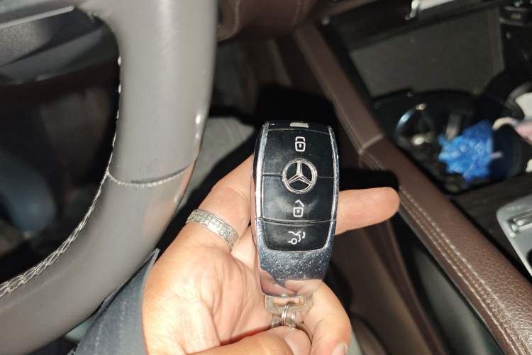Used Mercedes-Benz GLS 2020 GLS 450 4MATIC Dynamic Edition Vehicle Key