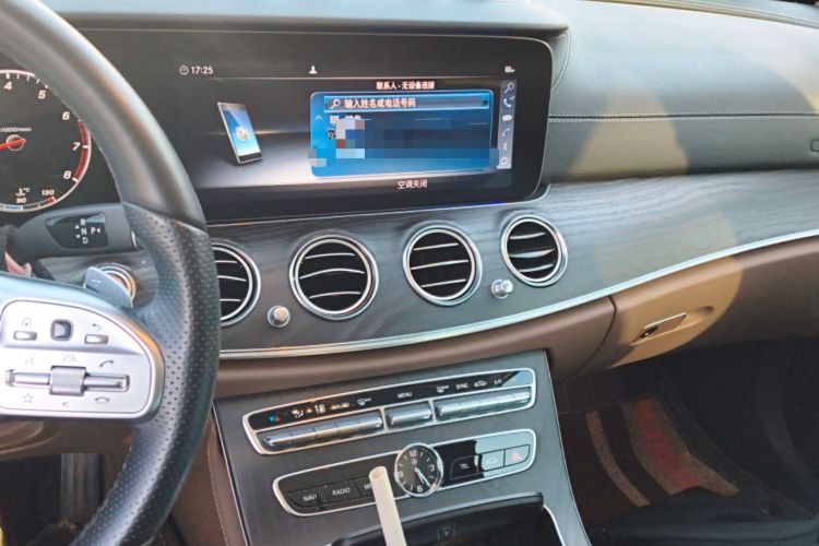 Used Mercedes-Benz E-Class 2019 Restyled E 300 L Sporty and Stylish Edition Audio And AC Panel