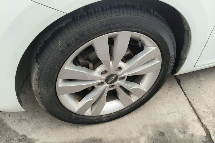 Used Chery Arrizo 5 2016 1.5L Manual Lingrui Edition