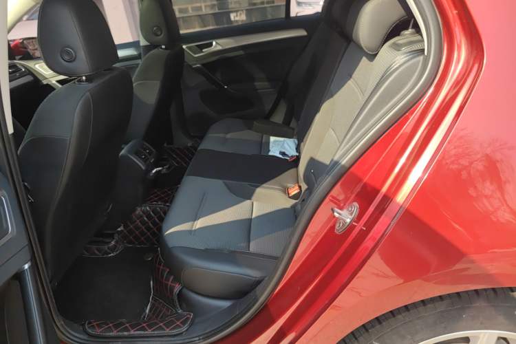 Used Volkswagen Golf 2019 280TSI DSG Comfort Version China VI Standard
