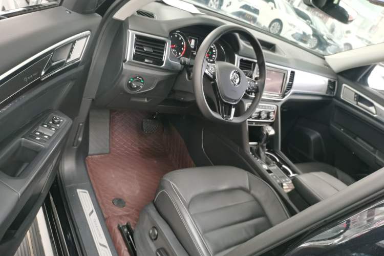 Used Volkswagen Teramont 2019 330TSI Two-Wheel-Drive Luxury Edition China V Standard