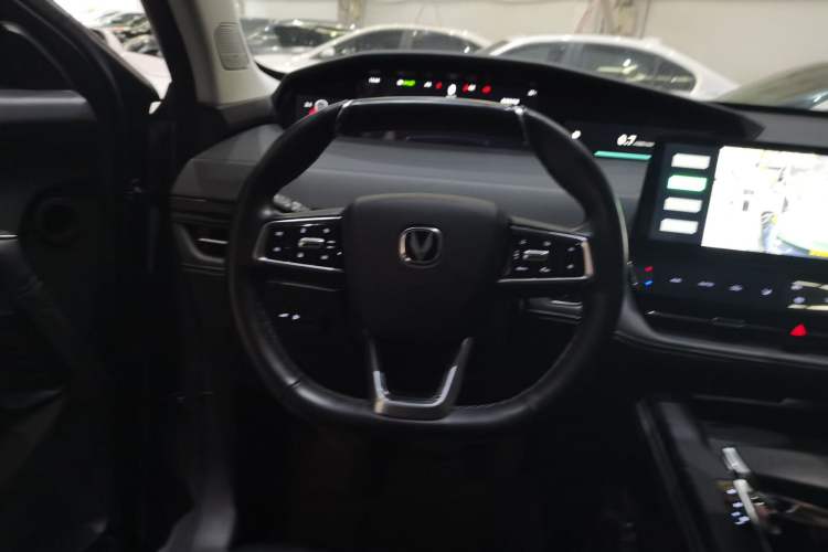 Used Changan UNI-K 2024 2.0T Two-Wheel Drive Global Edition