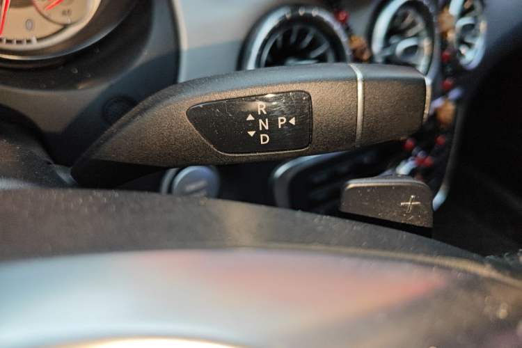 Used Mercedes-Benz CLA 2014 CLA 260 4MATIC Gear Lever