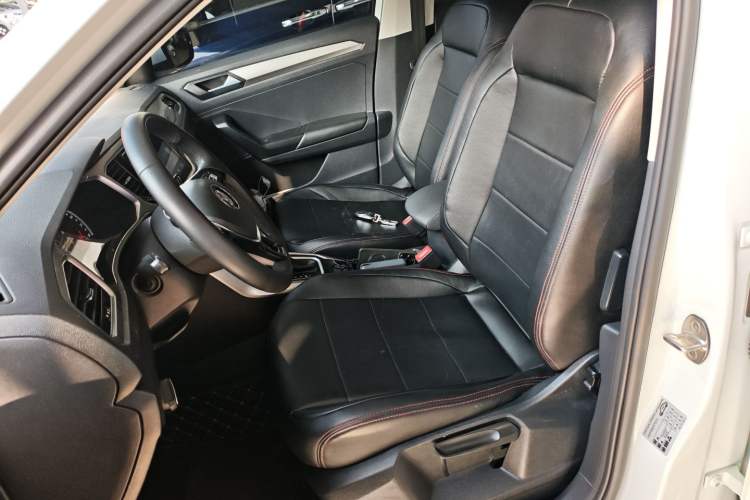 Used Volkswagen T-ROC 2020 230TSI DSG Two-Wheel Drive Advanced Version